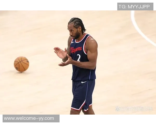 快船遭遇惨败小卡复出难挽颓势球队近12场仅获2胜西部倒四危机加剧